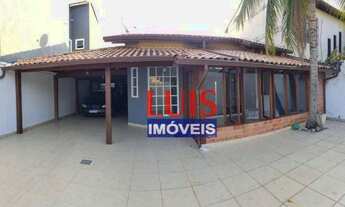 Imagem: Casa com 3 dormitórios à venda, 180 m²