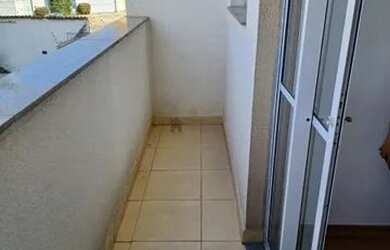 Imagem 4: OPORTUNIDADE Apartamento com 2 dormitórios