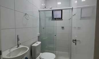 Imagem 6: Cond. Villa Fiori - casa 2/4 sendo uma suíte no SIM - armários na cozinha - frente e fundo