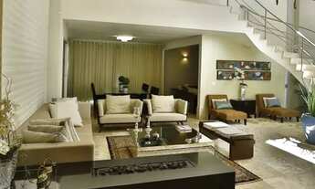 Imagem 4: Sobrado com móveis planejados no condomínio Maanaim