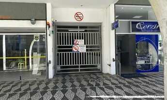 Imagem 4: APARTAMENTO com 3 dormitórios à venda com 91m² por R$ 575.000,00 no bairro Água Verde - CU