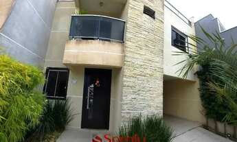 Imagem: Saraju imóveis vende triplex em condominio