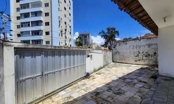 Imagem 3: Casa para venda tem 300 metros quadrados com 4 quartos em Papicu - Fortaleza - CE