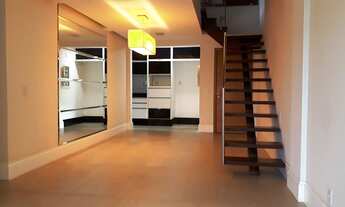 Imagem 2: Cobertura duplex para venda possui 160 metros quadrados com 3 quartos em Itaipava - Petróp