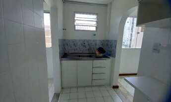 Imagem: 2/4 excelente no Rio vermelho, Farmácia