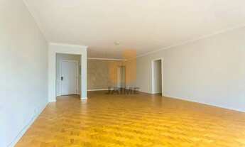 Imagem 3: Apartamento de frente, em Higienópolis, 4 dts, sendo 1 suíte, 2 vagas, com 210 m2, imperdí