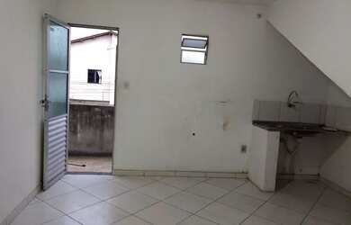 Imagem 4: Ap no 1 andar na rua B principal feira x