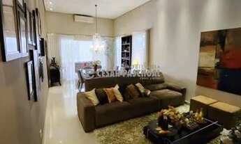 Imagem 6: Casa em Condomínio Térrea Vila do Golfe casa térrea, ilha<br>3 suites, sala com pé d