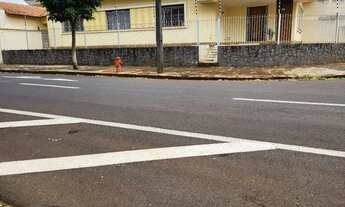 Imagem 4: Oportunidade casa central esquina rua Chili prix a avenida Jk