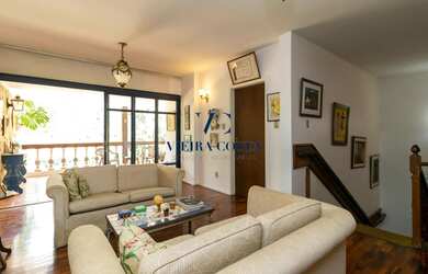 Imagem 3: Casa para venda possui 1130 metros quadrados com 7 quartos