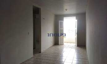 Imagem 2: Apartamento com 2 dormitórios para alugar, 73 m² por R$ 913,00/mês - Montese - Fortaleza/C