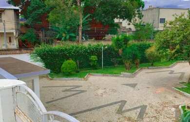 Imagem 2: Excelente casa com piscina