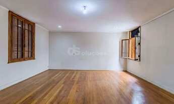 Imagem 2: Casa Comercial à venda e para locação com 700m² na Rua Caio Prado, Consolação, São Paulo