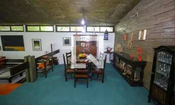 Imagem 2: Casa para Aluguel - Santa Teresa, 3 Quartos, 350 m2