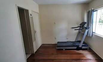 Imagem 6: Apartamento no coração do Espinheiro, 3 quartos + 1 serviço, Av João de Barros