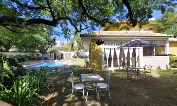 Imagem 6: Barra Cond. Porto dos Cabritos mobiliada! 700m² duplex + sótão 4 suítes 3 vgs!