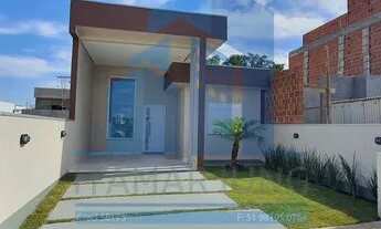 Imagem: Linda casa no Bairro Planejado pertinho