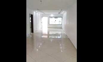 Imagem 2: Casa Térrea no Picanço, 3 Dormitórios, 1 Suíte, 6 Vagas De Garagem, Edícula - Guarulhos