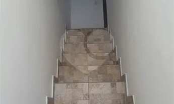 Imagem 3: Sobrado ,3 dormitórios, 3 suítes, 5 banheiros,1 vaga, armários ,todo reformado