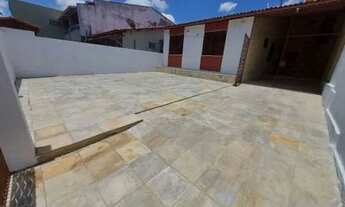 Imagem 1: Casa com 4 quartos, 140 m² - venda por R$ 380.000 ou aluguel por R$ 1.800 - Parque Dois Ir