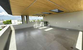 Imagem 5: Casa no condomínio Jardim Versailles disponível para venda em Uberlândia-MG