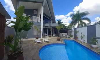 Imagem: Oportunidade - Casa em Condomínio - Centro