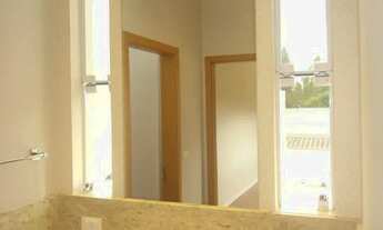 Imagem 4: Casa de condomínio para venda tem 327 metros quadrados com 3 quartos