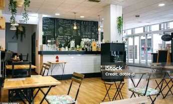 Imagem: Lanchonete na boca de estação Ref 2185