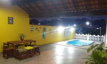 Imagem 2: Casa com piscina em Araruama para fim de semana e feriados!
