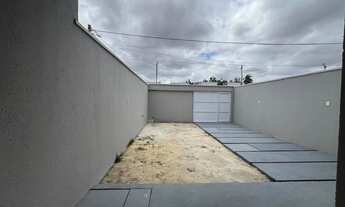 Imagem 7: Excelente casa com 03 quartos, em rua privativa com portão automático. Primeira locação