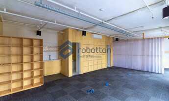 Imagem: CONJUNTO COMERCIAL COM 3 VAGAS DE GARAGEM