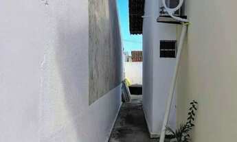 Imagem 7: VENDO ESSA CASA NO PARQUE 10, PROXIMO A FASCÍNIO PIZZARIA - ENTREGA IMEDIATA