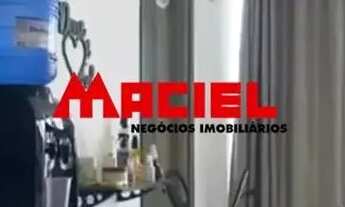 Imagem 2: Sala comercial no centro da cidade enfrente a loja do Busca Busca, sala com 27 metros, com