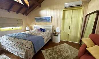 Imagem 5: Casa de três dormitórios à venda em Gramado RS