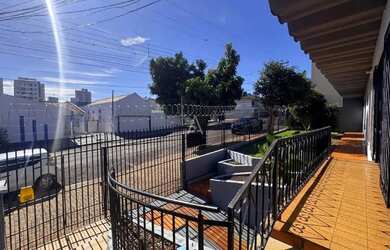 Imagem 3: Casa Residencial 3 quartos para aluguel no Bairro CENTRO em CASCAVEL por R$ 4.000,00