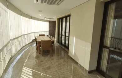 Imagem 5: Casa para venda em Jardim Irajá de 336.86m² com 4 Quartos, 4 Suites e 4 Garagens