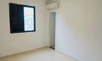 Imagem 5: Apartamento de 2 dormitórios e suíte, Reformado, 2 vagas demarcadas, Elevador e salão de f