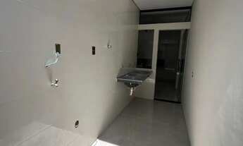 Imagem 3: Sobrado fino acabamento com 3 quartos sendo 1 suíte e outro quarto com closet