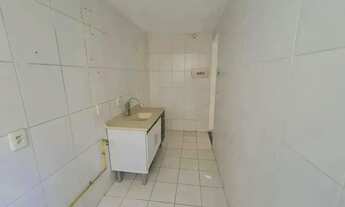 Imagem 4: Apartamento à venda no Jardim Ipê, em Mauá, com sacada, 2 dormitórios e 42m²