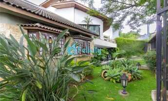 Imagem: Casa com 3 suítes, 4 vagas, 398m2 no City