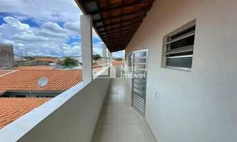 Imagem 6: RHC- Sobrado para aluguel possui 140 metros quadrados com 2 quartos