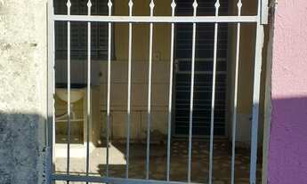 Imagem 2: Barraca (fundos) enfrente supermercado Bretas bairro Goiá