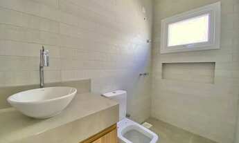 Imagem 5: Sobrado composto de 4 suítes, beira lago... Leia a Descrição