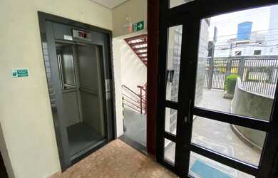 Imagem 3: Sala Comercial Para Locacao No Centro, Osasco Contendo Area de 27m², Predio Com Elevador