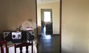 Imagem: Casa com 3 quartos - Bairro Jardim Nossa