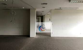 Imagem: Conjunto comercial com 560 m², 20 vagas