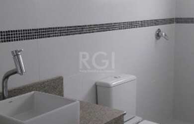 Imagem 2: Porto Alegre - Casa Padrão - Jardim Sabará