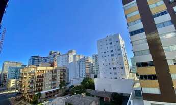 Imagem 4: Uma quadra do mar e duas Praças- Apartamento de 2 dormitórios, mobiliado e decorado, box