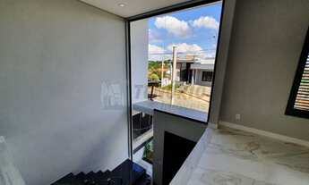 Imagem 7: Casa Condomínio Ibiti Reserva - sobrado para venda tem 213,00 metros quadrados com 3 quart