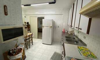 Imagem 3: Belo e arejado apartamento de 3 dorms (1 suíte) à venda no Gonzaga em Santos - SP